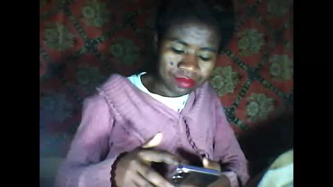 Snapshot of melanih chatting on 09/15/25, 12:43 melanih online show from 09/15/25, 12:43
