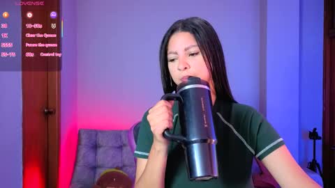 Snapshot of melanimorgan1 chatting on 04/28/26, 02:49 melanimorgan1 online show from 04/28/26, 02:49