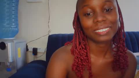 Snapshot of melanin_sassy96 chatting on 10/23/25, 08:13 bad lil shawry online show from 10/23/25, 08:13