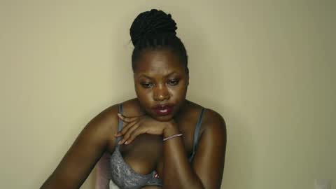 Snapshot of melaningoddess30 chatting on 01/21/25, 08:30 melaningoddess30 online show from 01/21/25, 08:30