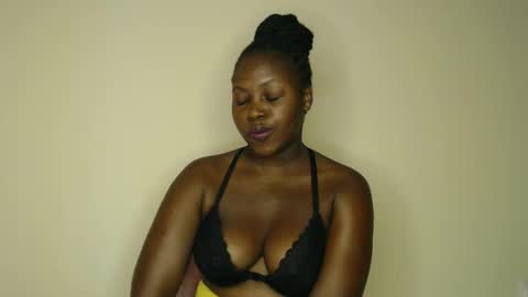 Snapshot of melaningoddess30 chatting on 01/22/25, 09:24 melaningoddess30 online show from 01/22/25, 09:24
