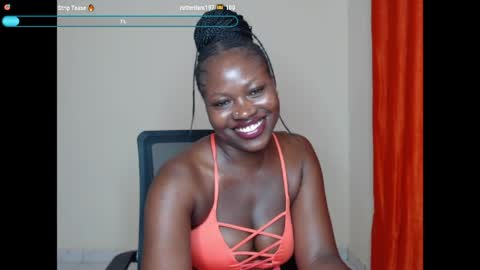 Snapshot of melaningoddess30 chatting on 05/16/26, 05:01 melaningoddess30 online show from 05/16/26, 05:01