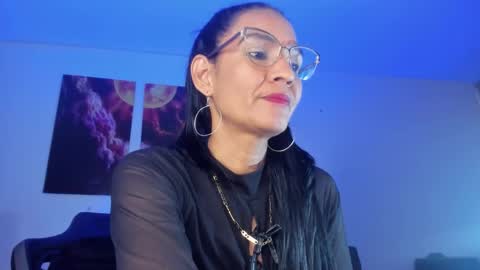 melannia_hills online show from 01/18/25, 01:40