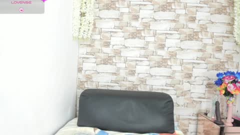 melannie roses online show from 01/16/25, 01:16