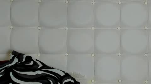 Snapshot of melanniebrown chatting on 02/08/25, 10:07 melanniebrown online show from 02/08/25, 10:07