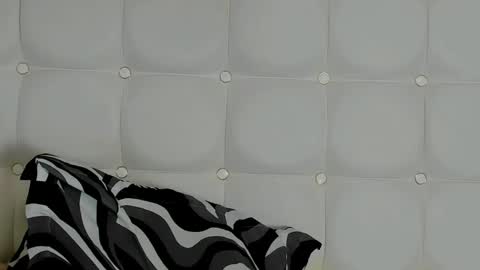 Snapshot of melanniebrown chatting on 02/13/25, 04:17 melanniebrown online show from 02/13/25, 04:17