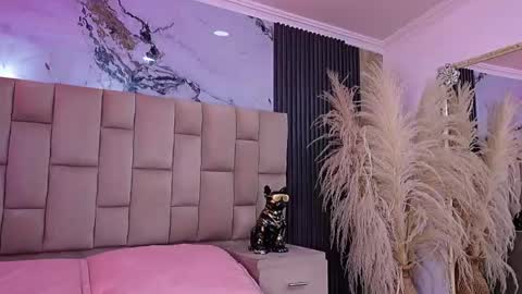 Snapshot of melanny_luv chatting on 05/22/26, 11:10 MelanyLuv online show from 05/22/26, 11:10
