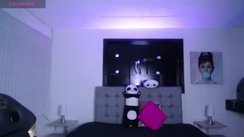 melanny_petite online show from 06/16/26, 01:03