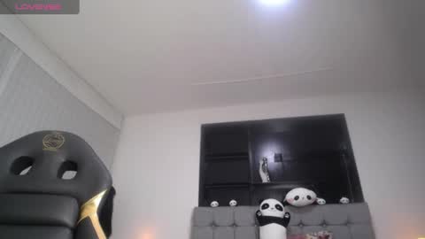 melanny_petite online show from 07/16/26, 01:06