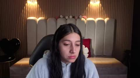 melanny_petite online show from 07/19/26, 12:20