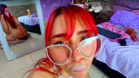Melanny taylor online show from 09/15/25, 09:04