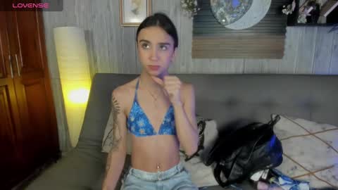 Melany online show from 09/30/25, 03:39