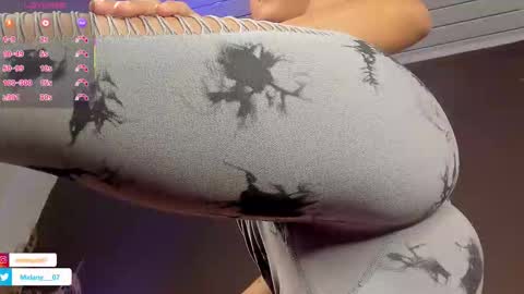 Snapshot of melany__8 chatting on 11/27/25, 01:13 melany online show from 11/27/25, 01:13