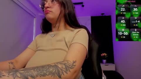 Snapshot of melany_heaven chatting on 10/09/25, 08:51 melany_heaven online show from 10/09/25, 08:51