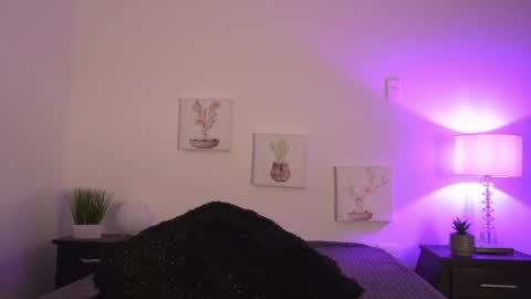 melany online show from 12/26/24, 02:59
