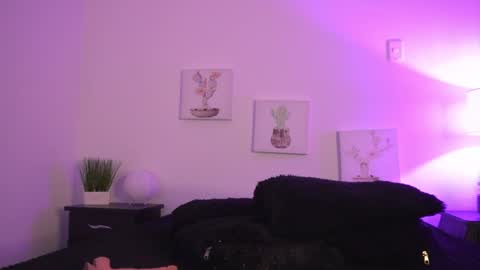 melany online show from 01/08/25, 01:21