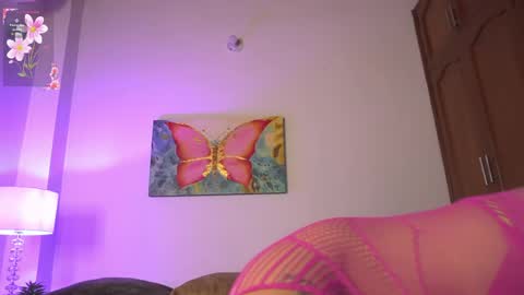Snapshot of melany_riccii chatting on 05/25/26, 07:31 melany online show from 05/25/26, 07:31