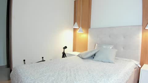 Melany online show from 09/27/25, 03:39