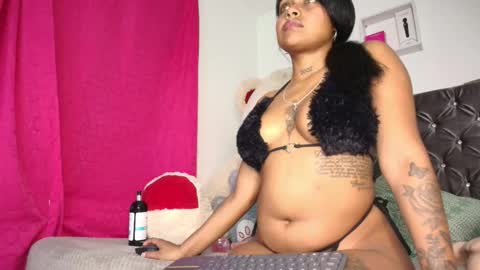 Snapshot of melanyy_miller chatting on 11/30/25, 11:09 melanny online show from 11/30/25, 11:09