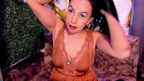 MeleekXXX online show from 05/27/26, 08:17