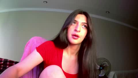 melena_caramel online show from 05/12/26, 03:03