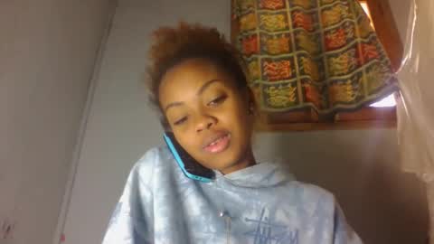 Snapshot of meliana98 chatting on 10/13/25, 07:08 meliana98 online show from 10/13/25, 07:08