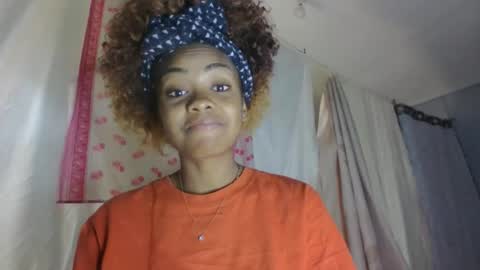 Snapshot of meliana98 chatting on 10/17/25, 06:38 meliana98 online show from 10/17/25, 06:38