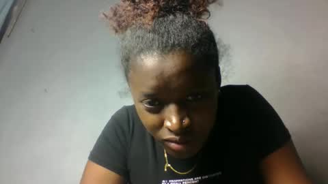 Snapshot of meliana98 chatting on 11/09/25, 02:59 meliana98 online show from 11/09/25, 02:59