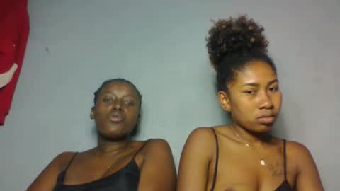 Snapshot of meliana98 chatting on 11/10/25, 06:51 meliana98 online show from 11/10/25, 06:51