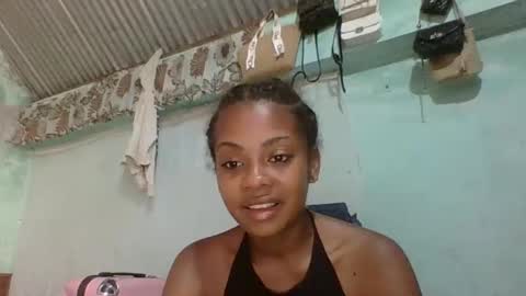 Snapshot of meliana98 chatting on 11/26/25, 05:30 meliana98 online show from 11/26/25, 05:30