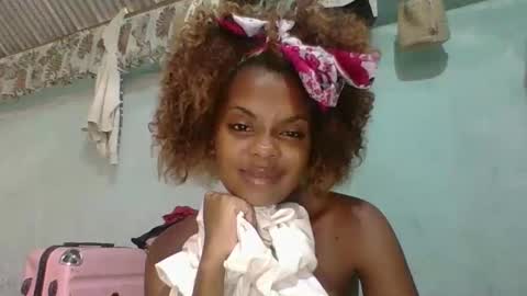 Snapshot of meliana98 chatting on 12/05/25, 08:45 meliana98 online show from 12/05/25, 08:45