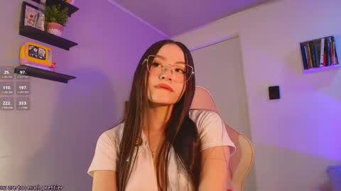 Snapshot of meliflua_a chatting on 05/27/26, 08:50 Meli online show from 05/27/26, 08:50