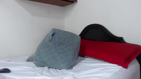 Snapshot of melihotxxx chatting on 03/11/25, 03:02 melihotxxx online show from 03/11/25, 03:02