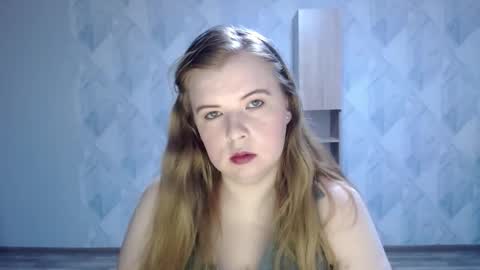 Snapshot of melina_beauty chatting on 03/21/26, 02:38 Melina online show from 03/21/26, 02:38