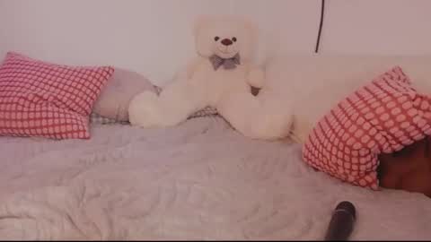 Snapshot of melinamars_ chatting on 02/09/25, 02:18 Melina online show from 02/09/25, 02:18