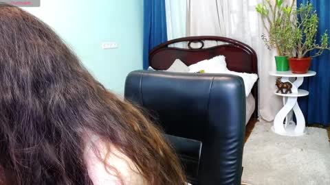 Melina online show from 02/03/25, 08:46