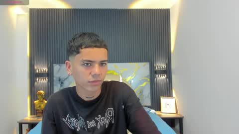 Meliodas online show from 10/25/25, 03:14