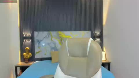 Meliodas online show from 10/28/25, 03:43