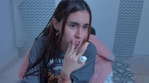 melisa528339 online show from 10/06/25, 10:18