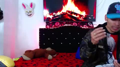 melisa online show from 02/19/25, 02:23