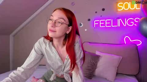 Snapshot of melisa_cox chatting on 10/28/25, 05:44 Melisa online show from 10/28/25, 05:44