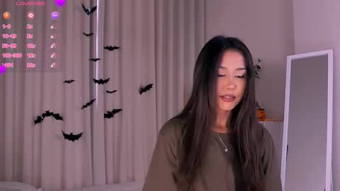 Melisa gerc online show from 10/30/25, 05:42