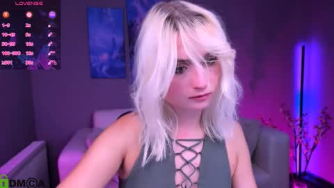 Snapshot of melisa_white1 chatting on 10/02/25, 07:21 Melisa online show from 10/02/25, 07:21