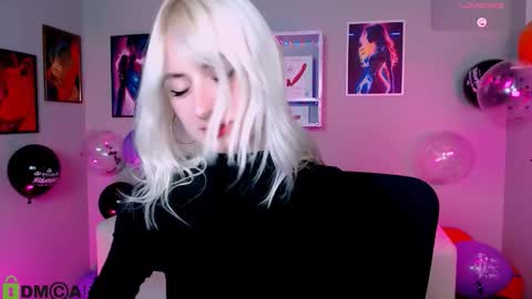 Snapshot of melisa_white1 chatting on 11/02/25, 08:44 Melisa online show from 11/02/25, 08:44