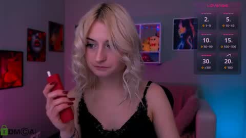 Melisa online show from 06/17/26, 07:04