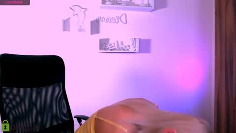 Melisa online show from 07/14/26, 07:08