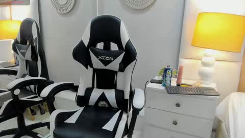 Meli online show from 09/13/25, 04:34