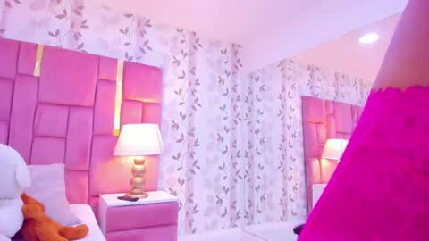 Meli online show from 10/25/25, 03:03