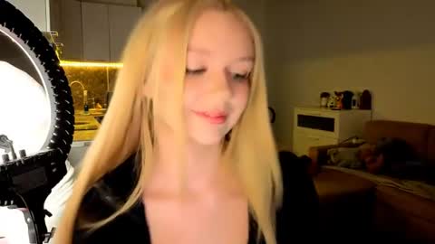 Mel or Lissa 3 Welcome here online show from 07/03/26, 10:16