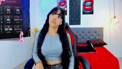 Melissa SC online show from 10/10/25, 09:03